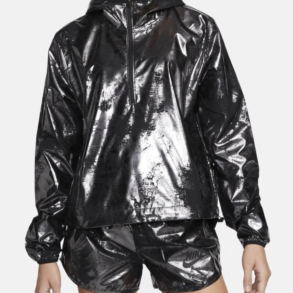 Nike Women's Metallic Black Jacket